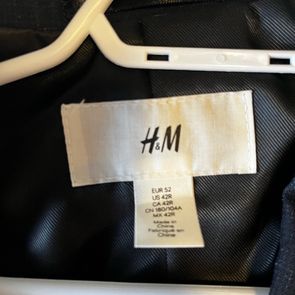 Men’s Heathered Navy H&M suit jacket - Picture 2 of 2